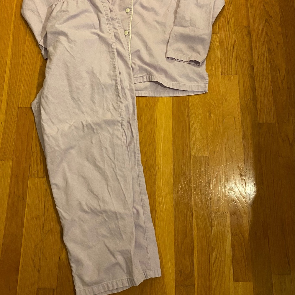 L.L. Bean 100% Cotton Flannel Lilac Pajamas PJ PjSet Women’s Sz L Large - Picture 3 of 3